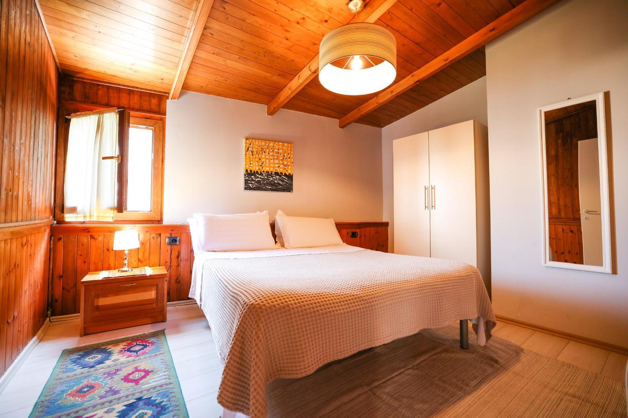 Tirana Experience, Authentic Stays In The Heart Of Old Tirana Exterior photo